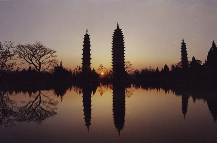 崇圣寺三塔